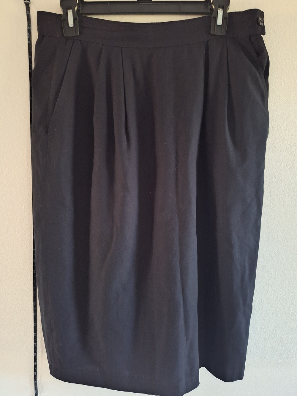 Women’s Black Midi Pleated Skirt